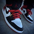 Jordan 1 Red Laces Black