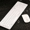 Slim Wireless Keyboard White
