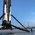 SpaceX Falcon Heavy Landing