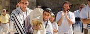 Israel Religious Clothing