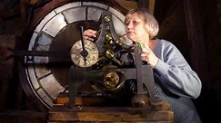 Ukrainian newcomer repairs N.L. town’s clock after decades of disrepair