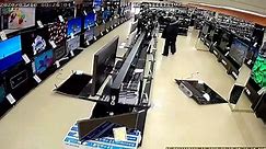 Vandal Smashes TV's in a Store - video Dailymotion
