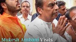 Mukesh Ambani Visits Dwarkadish Temple With Family
