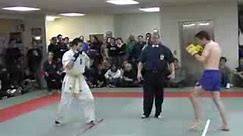 Kickboxing vs Karate - Steve Haigh vs Daisuke