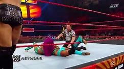 WWE Extreme Rules: Sasha Banks & Alicia Fox Brawl