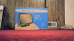 Dynex 32" LCD TV - 720p - 60hz Unboxing & First Impressions!