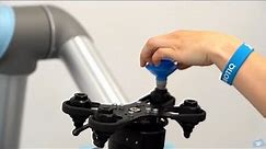 Robot tutorial - How to install the Robotiq AirPick vacuum gripper