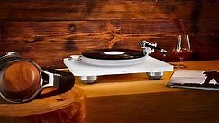 Top 5 Vintage Turntables That Defined an Era || You can buy on amazon