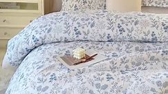 EAVD Blue Floral Reversible Comforter Set Full Size White Washed Microfiber Bedding Comforter Set 1 Floral Comforter with 2 Pillowcases Vintage Garden Floral Bedding Full Size Comforter Set for Girls