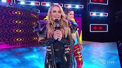 WWE Raw: Sasha Banks & Bayley return to help Natalya