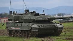 Obří skok pro českou armádu. Ničivý tank Leopard 2A8 se dočká i „izraelského štítu“, co vše dokáže?