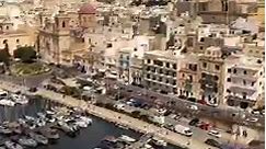 Lost in history and charm, exploring Valletta & the Three Cities 😍 ☀️ [ 🎥 https://bit.ly/46670l6] #VisitMalta #ExploreMore #MoreToExplore | Visit Malta
