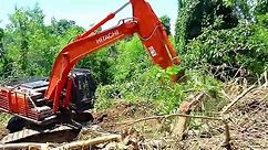 Hitachi 210 MF Excavator Main Tool for Plantation Cleaning