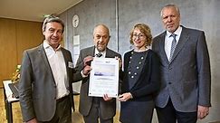 Hedwig-Dohm- und Alexander-Fleming-Schule in Stuttgart: Schulen unterzeichnen Partnerschaft mit Yad Vashem