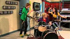 Austin and Ally S01E01 Rockers and Writers CLIP