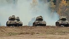 T34 vs Tiger Tank Battle