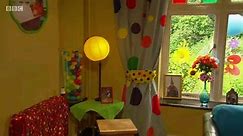 Cbeebies Something Special Out And About Getting Arty 7x17...mp4