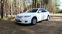 2010 Toyota Camry. Start Up, Engine, and In Depth Tour.