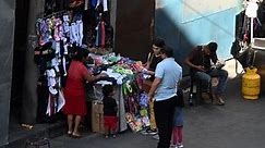 La economía es la principal preocupación de los salvadoreños mientras el país crece a ritmo lento (Análisis)