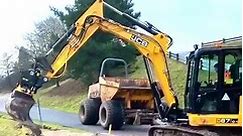JCB 67C-1 with engcon working on golf course