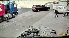 Tyre explodes just as repair man tries to cut off the air flow