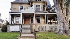 Shaw Mansion receives Preservation Iowa designation
