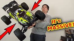 Arrma Kraton 8S Worlds BEST RC Car? 1st look + TEST (It's MASSIVE!!!)