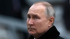 'Alternative reality': CNN correspondent fact-checks Putin's speech