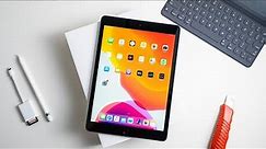 Apple iPad 10.2 (2019) Unboxing & Hands On