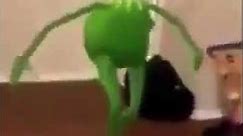 Kermit Dancing