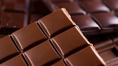 How Does The "Unlimited Chocolate" Trick Work? Here's The Explanation Behind The Illusion — VIDEO