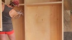 #fyp #painting #sprayingpaint #kitchen #countertops #cabinets #lacquerfinish #mlcampbell #sherwinwilliams #hgtv #diyhotblonde #workingmom #tallblondpainter #44inchlegs #backsplash Fernando Hernandez does amazing tile work! Cabinets by Jordon Holmes | Trisha Durr