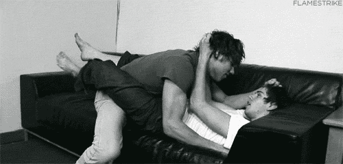 Gay Guy Make Out 103