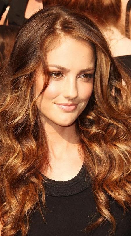 Warm Bronze Hair Colors That Will Make You More Beautiful