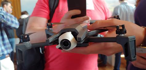 parrot unveils  hdr foldable anafi drone   venturebeat