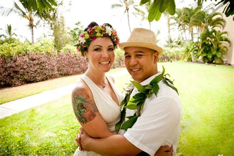 Hawaii Wedding Attire Nontraditional Wedding Dress Lesbian Wedding