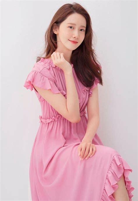 Yoona In Pink Dress R Imyoona
