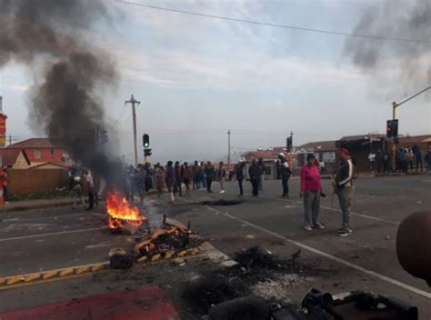 Service Delivery Protests Spread To Soweto