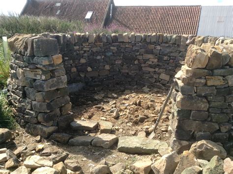 drystone walling  hedgelaying circular wall