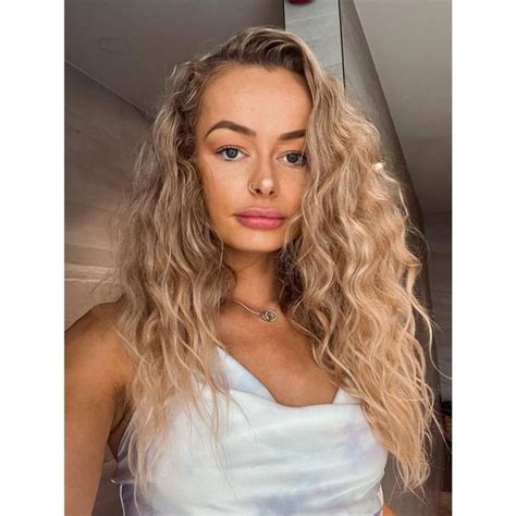 love island s georgia townend is almost identical to stunning lookalike