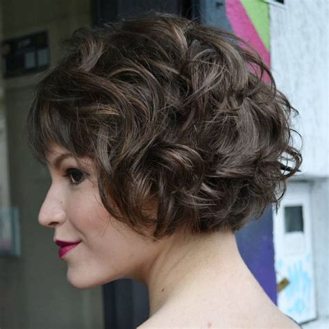 65 Different Versions Of Curly Bob Hairstyle Wavy Bob Hairstyles