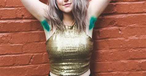 women around the world are dyeing their armpit hair the reason this