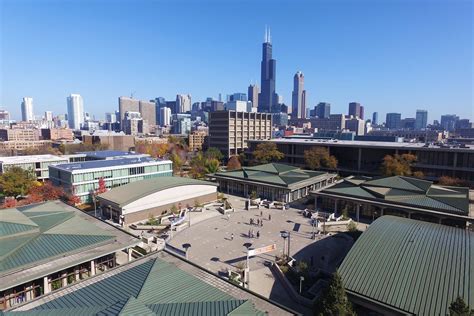 university  illinois  chicago profile highlights  statistics colleges  distinction