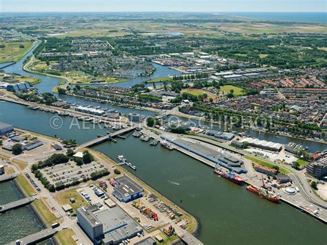 aerophotostock den helder luchtfoto nieuwe haven defensie haventerrein koninklijke marine