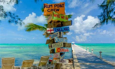 hotels  cayman islands pentrental