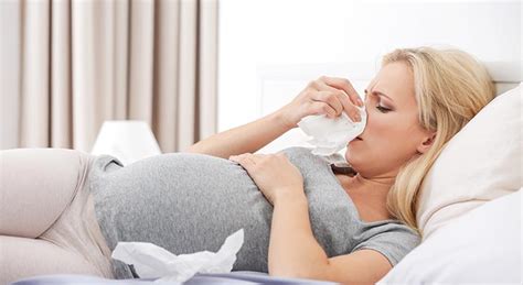 pregnant here s why you need a flu and whooping cough