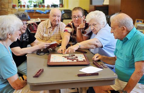 indoor group activities  seniors promote socialization seniors
