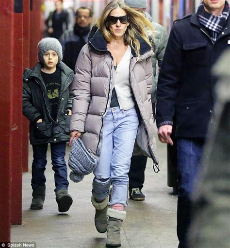 sarah jessica parker hops on the subway with husband matthew broderick and son james wilkie