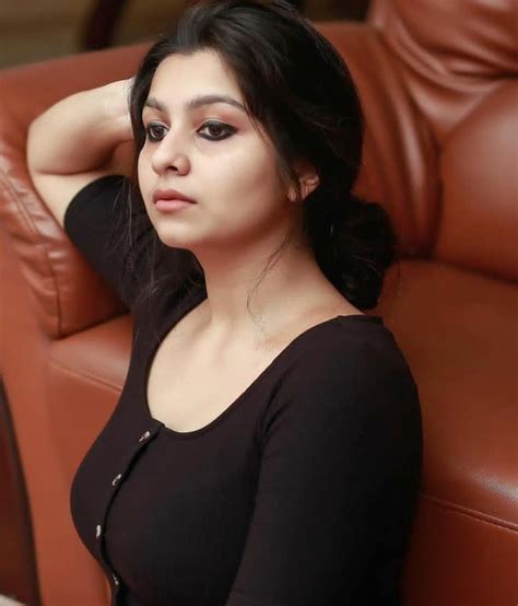Disha Patani Bikini Malayalam Actress Indian Film Actress Busty