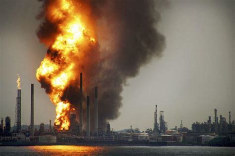 世界の貯蔵タンク事故情報 シンガポールのシェル製油所火災 2011 その後の情報